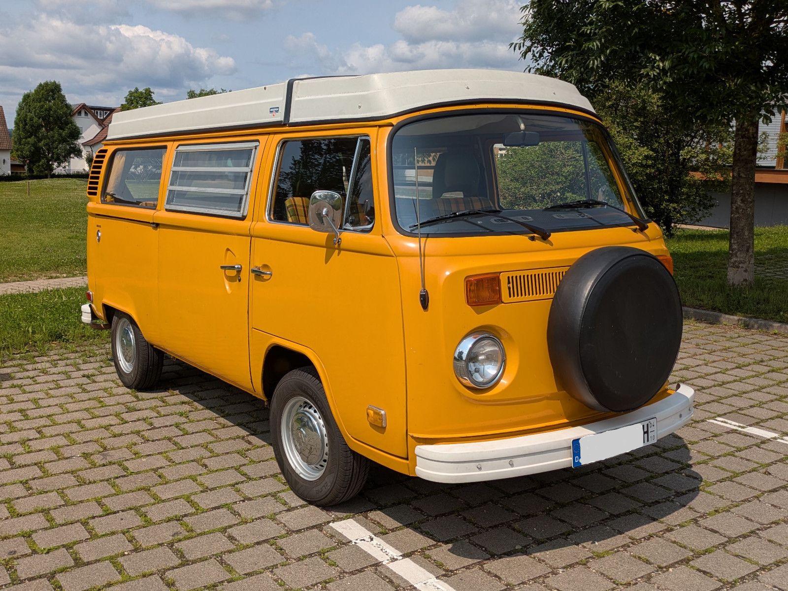Abbildung des Autos Volkswagen VW Bus T2b We…