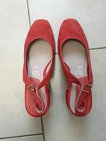 Damenschuhe Sandale Leder Rot Neu  Gr. 38 Hessen - Baunatal Vorschau