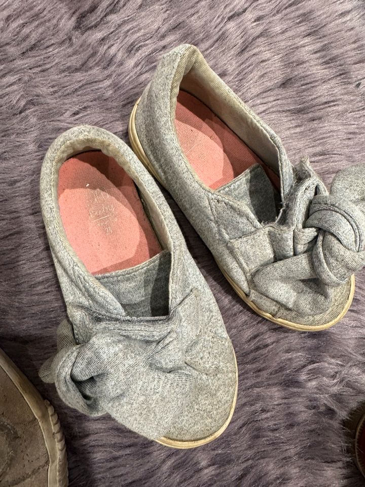 Zara Schuhe/ Sandalen für Mädchen Größe 22/23/24 in Duisburg