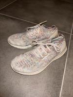 adidas UltraBoost 'White Multi-Color' Hessen - Hanau Vorschau