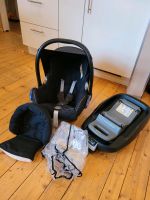 Maxi Cosi Cabriofix Babyschale Isofix FamilyFix Station Nordrhein-Westfalen - Porta Westfalica Vorschau