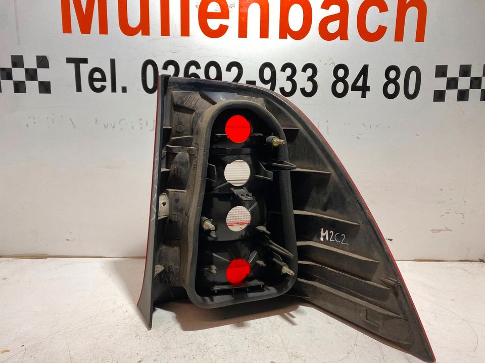 Mercedes-Benz 202 C / 200 T Rückleuchte hinten links | 2028202764 in Müllenbach (bei Adenau)