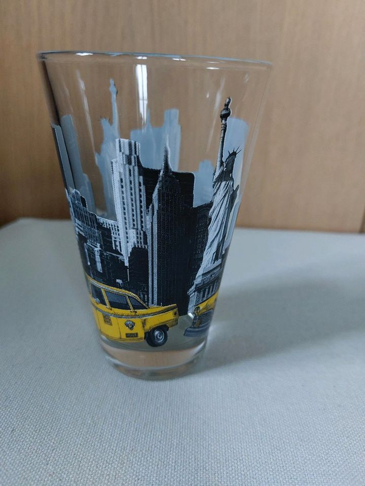 Trinkglas New York in Dresden