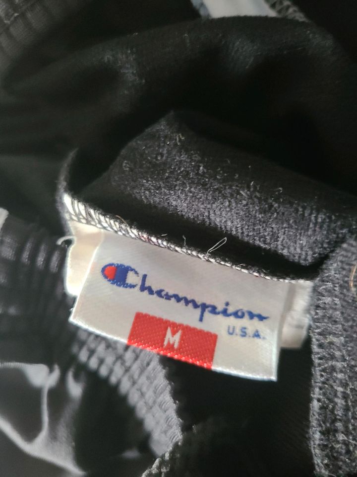 Champion Baggy Jogger in Essen