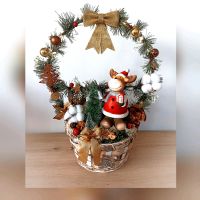 Weihnachtsdeko mit Lichterkette, Rentier, Weihnachtsmann, Korb Bayern - Fuchstal Vorschau