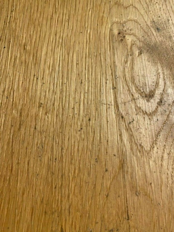 Historisches Holz Brett Eiche – ein Besonderes unter Besonderen in Lemgo