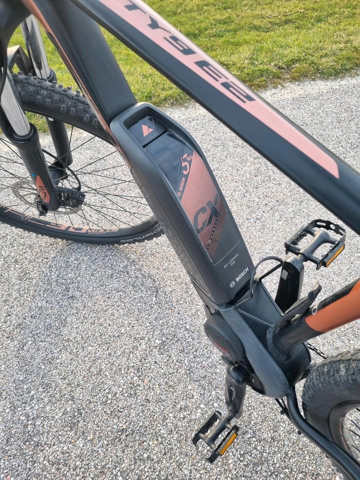 ♥️♥️ Bulls E-Bike Super Zustand Rad Fahrrad 2000 km in Vilsbiburg