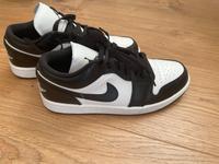 Nike Air Jordan 1 Low schwarz-weiß Kreis Pinneberg - Wedel Vorschau
