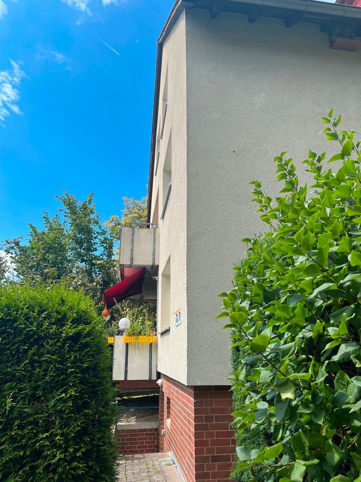 Göttingen - Geismar, 2/3-Zimmer Eigentumswohung, traumhafter Ausblick, großer Balkon im Umlauf, unsaniert, die Gelegenheit in Göttingen