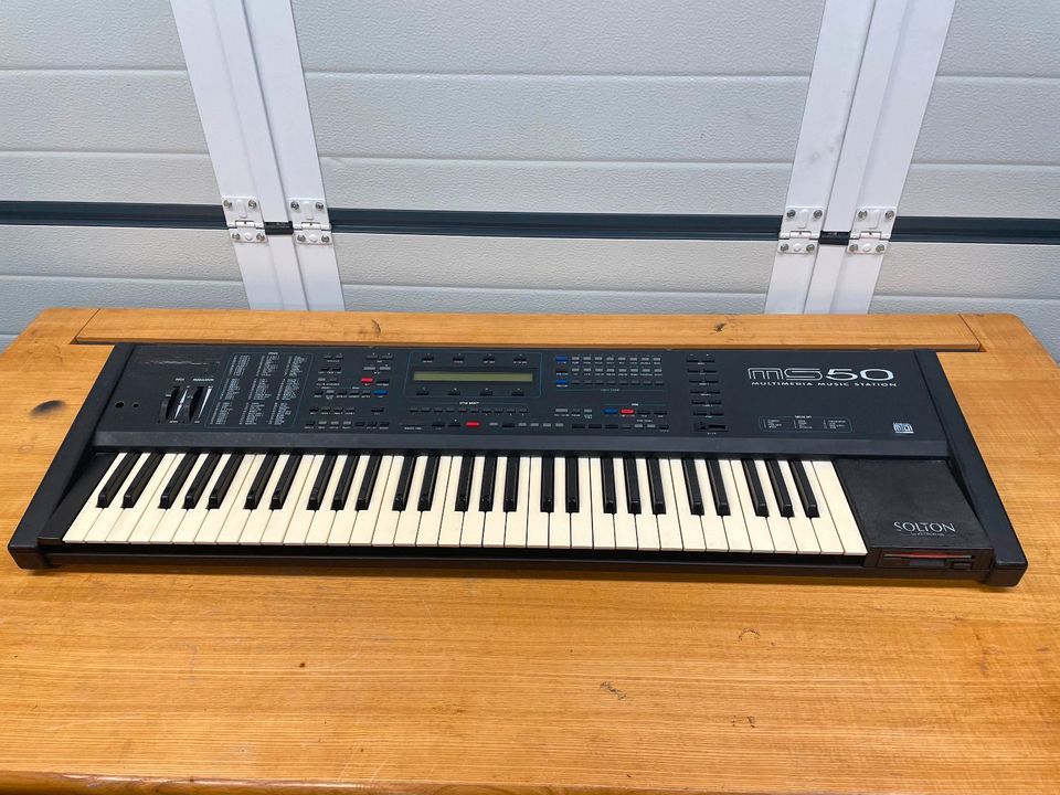 Solton Artist2000 und MS50 Set Keyboard / Synthesizer in Holzgerlingen