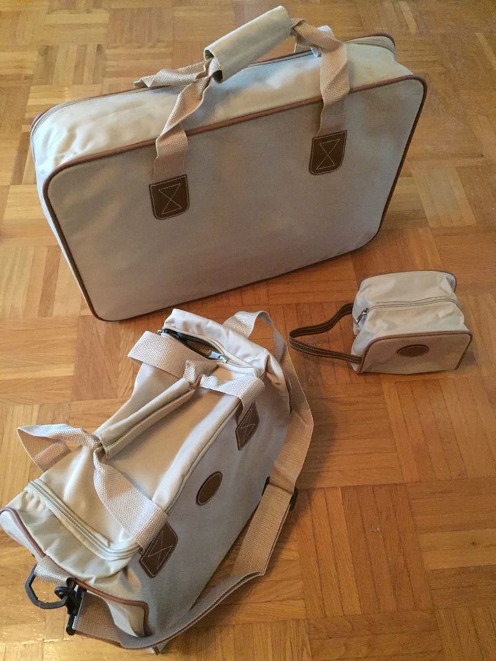 Stoff Reisetaschen Set 3 Teile neu in Langenhagen