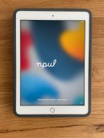 iPad Air 2 - 64GB - mit Schutzhülle / Standhülle von Logitech Nordrhein-Westfalen - Niederkassel Vorschau