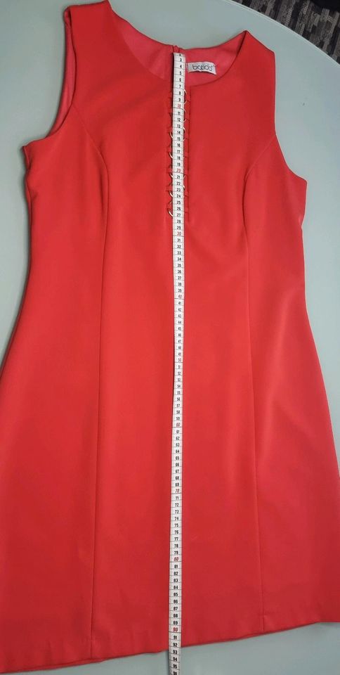 REDUZIERT   Weiße Jacke und rotes Kleid Gr. 40 in Redwitz a d Rodach