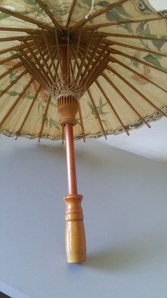 Bambus-Set 60er Jahre Hocker Brotkorb Sonnenschirm je 8 € Vintage in Hennef (Sieg)