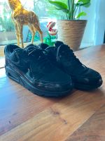 Nike Air Max 90 Gr. 38 schwarz lack classic Top Zustand Nordrhein-Westfalen - Herne Vorschau