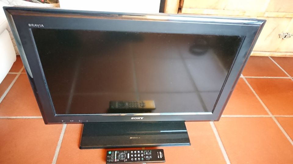 Sony BRAVIA LCD HD Flachbildfernseher KDL-26S5550 in Neu Ulm