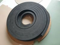 Weichgummi Rechteckstreifen, Vierkant schwarz 15mmx15mm NEU Niedersachsen - Regesbostel Vorschau