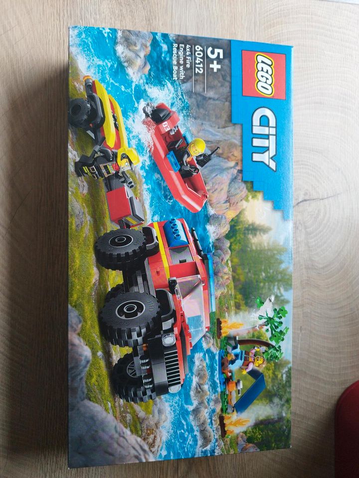 Lego City Feuerwehrauto mit Boot in Uttum