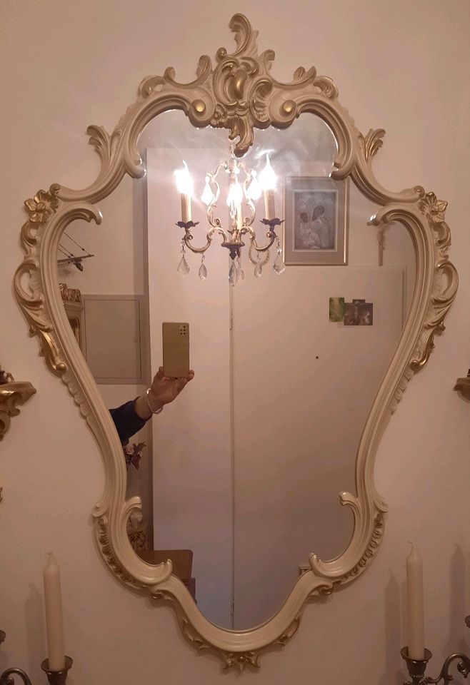 Spiegel Chippendale Stiel in Bargteheide