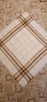 Verkaufe DDR Tischdecke mit Goldfaden ca.1,20x1,20m / Neu Sachsen - Zittau Vorschau