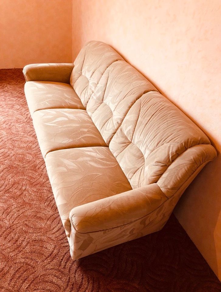 Sofa für 3 Personen + 2 Sessel in Kyritz