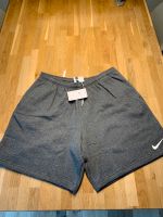 Nike Sweat Shorts xxl loose fit neu mit Etikett Nordrhein-Westfalen - Wegberg Vorschau