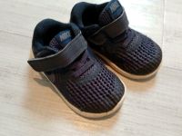 Nike Revolution Schuhe Sneaker Turnschuhe Kinder Gr. 21 Dithmarschen - Wolmersdorf Vorschau