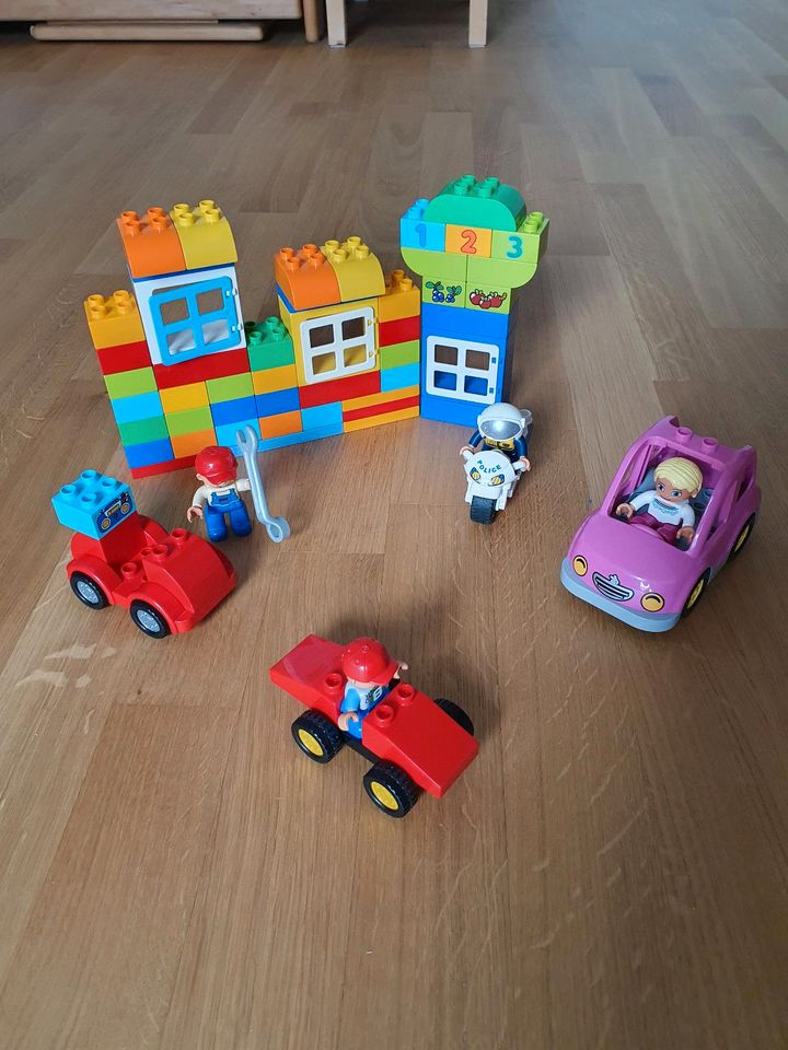 Lego Duplo Häuser, Stadt, Autos, Polizeimotorrad in Mainz