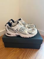 New Balance 530 weiß/dunkelblau Köln - Mülheim Vorschau