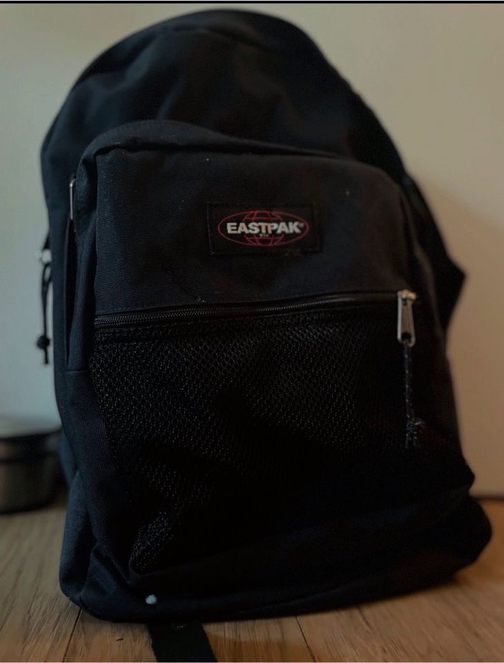 EASTPAK Rucksack in Dresden