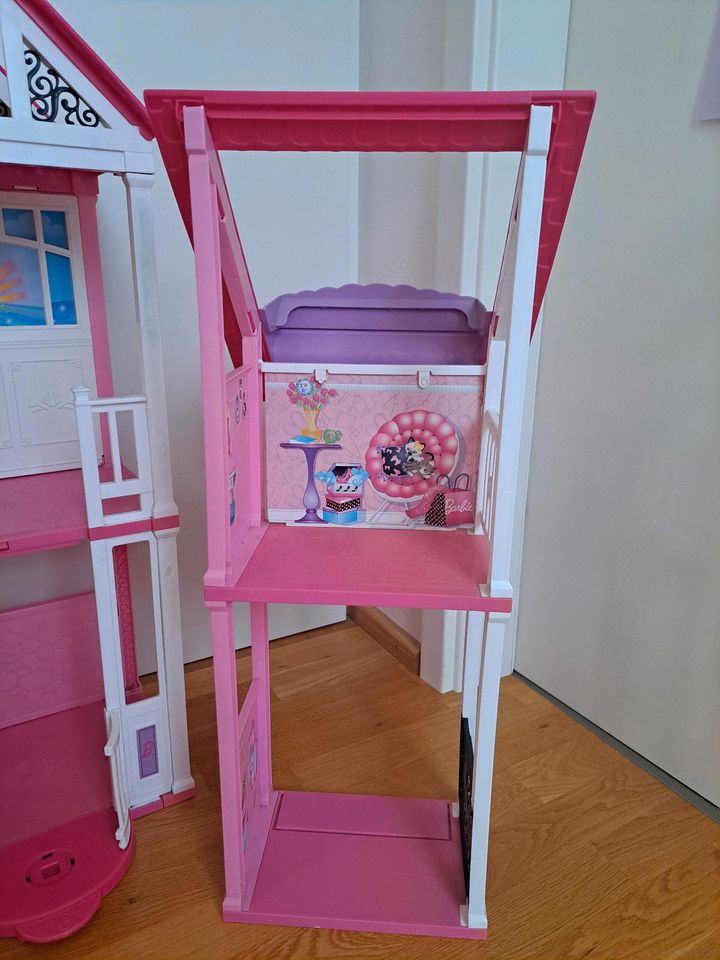 Barbie Haus in Beelen