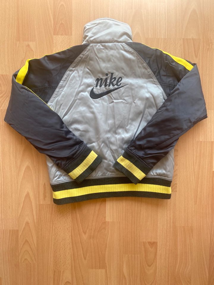 Nike Vintage Jacke in Hannover