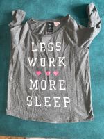 Süßes Home Shirt Less Work More Sleep mit Herzchen Herz S Hessen - Heusenstamm Vorschau