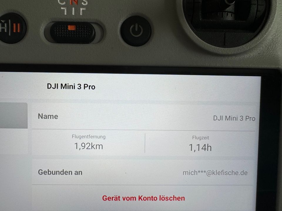 DJI  Mini 3 Pro Drohne mit zwei Akkus und Fernbedienung in Wermelskirchen
