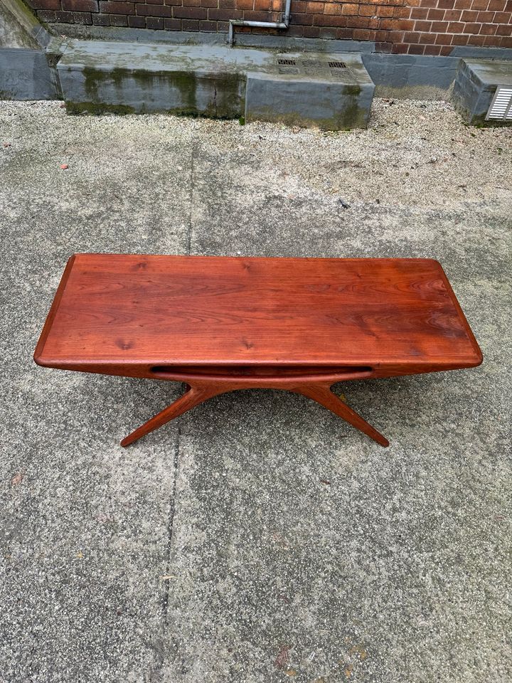 ◤ Smile Couchtisch Beistelltisch Vintage Teak Johannes Andersen Teakholz Tisch Table 50er 60er 70er mid Century Danish Dänisch Design Retro Holz in Berlin