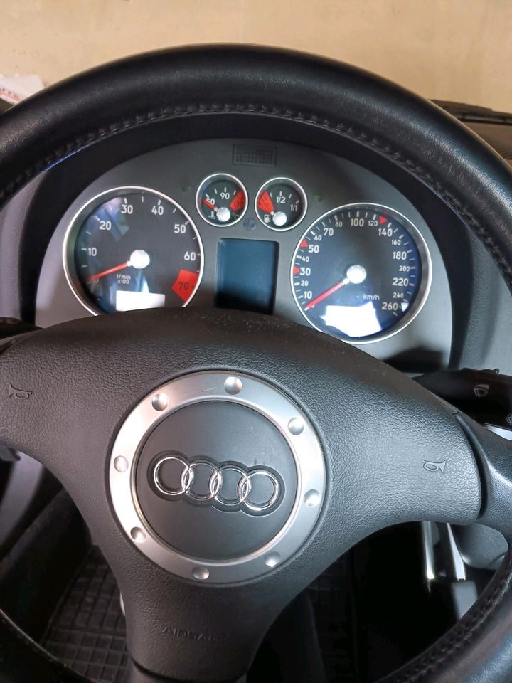 Audi TT Coupé 1.8T - 43.000km - 1. Hand / Top in Lage