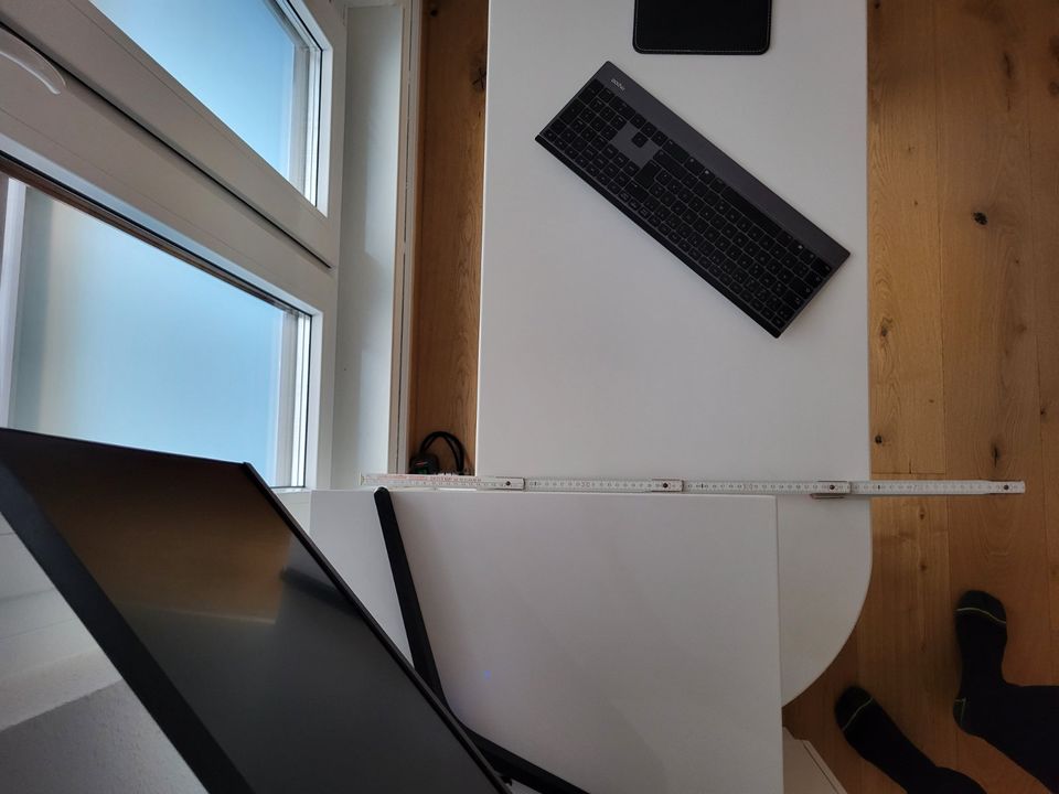 Schreibtisch mit Regel von MCA Furniture "Mattis" hochglanzweiß in Kiel