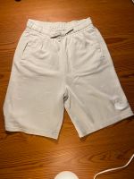 Nike Shorts Beige Sachsen-Anhalt - Barby Vorschau