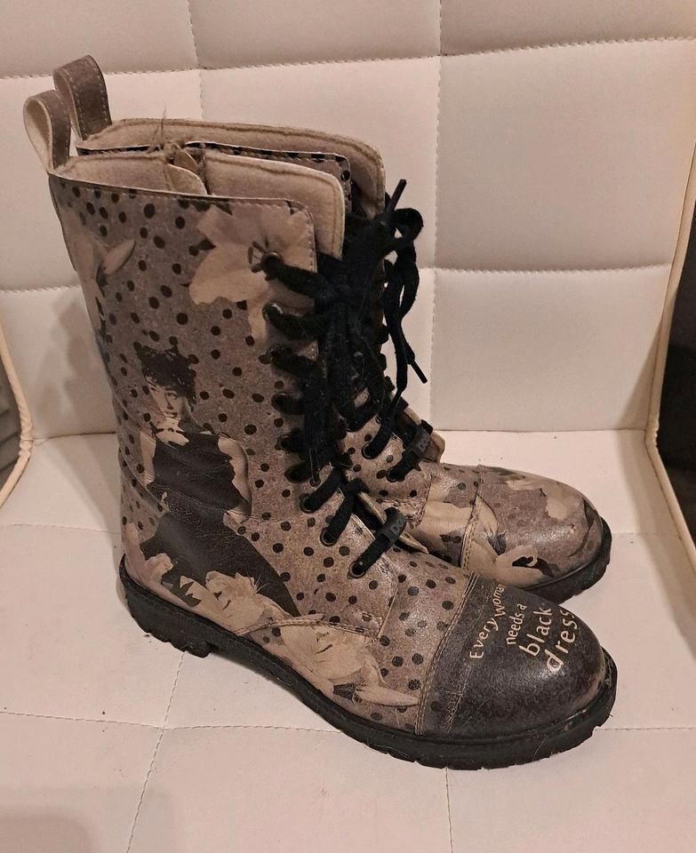 DOGO Boots Gr. 39 in Sörup