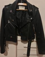 Kurze Kunstlederjacke für Damen, Stradivarius, Größe S Baden-Württemberg - Bruchsal Vorschau