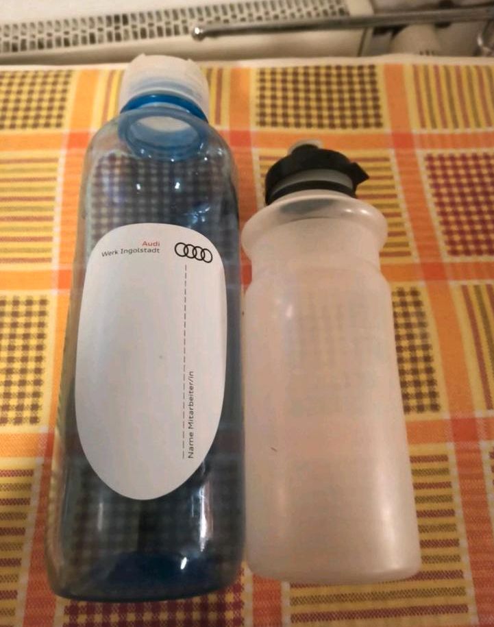 2 Fahrrad Trinkflaschen - Audi neu in Fürth