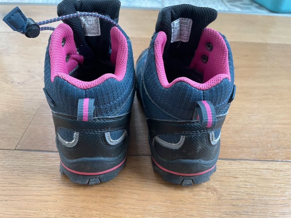 Trollkids Wanderschuhe Outdoorschuhe Gr. 32 in Marburg