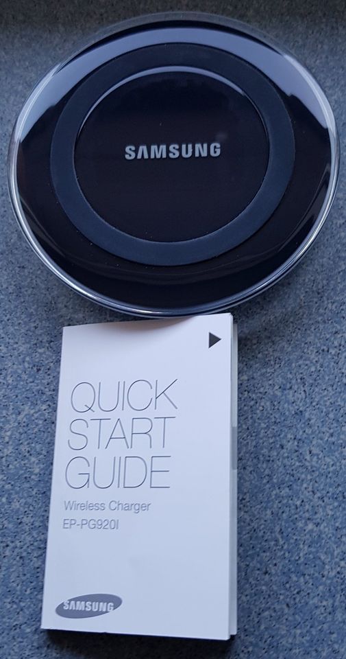 Samsunf Wireless Charger, neu & OVP in Celle