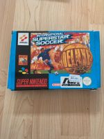 Super Nintendo international Superstar Soccer im Originalkarton Hessen - Reichelsheim (Odenwald) Vorschau