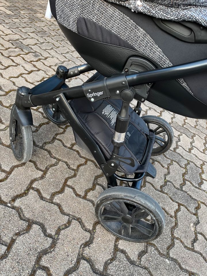 Kinderwagen in Schrobenhausen