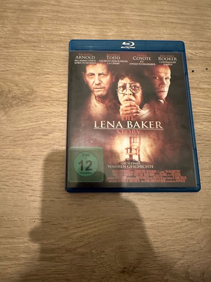 4 DVDs Blu Ray Filme in Bremerhaven