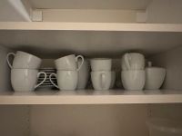Tassen Set inkl. Untertassen, Zucker und Milchbehälter Essen - Altenessen Vorschau