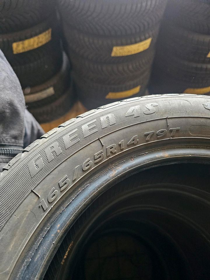 2x 165/65 R14 Ganzjahr fast wie Neu in Hamburg