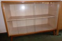 Anrichte Kommode Vitrine Glas Holz 50er 60er Vintage Baden-Württemberg - Schwäbisch Gmünd Vorschau