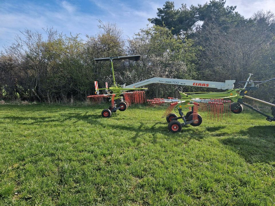 Wurmschwader Schwader Claas Liner 700 in Drackenstein